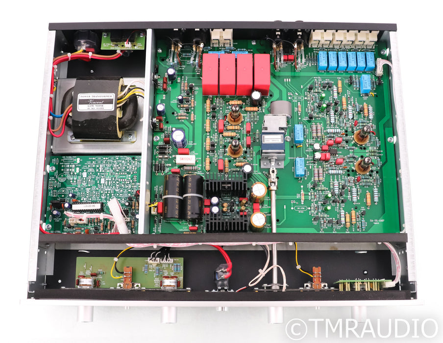 Vincent Audio SA-32 Stereo Tube Hybrid Preamplifier; Remote Silver; SA32