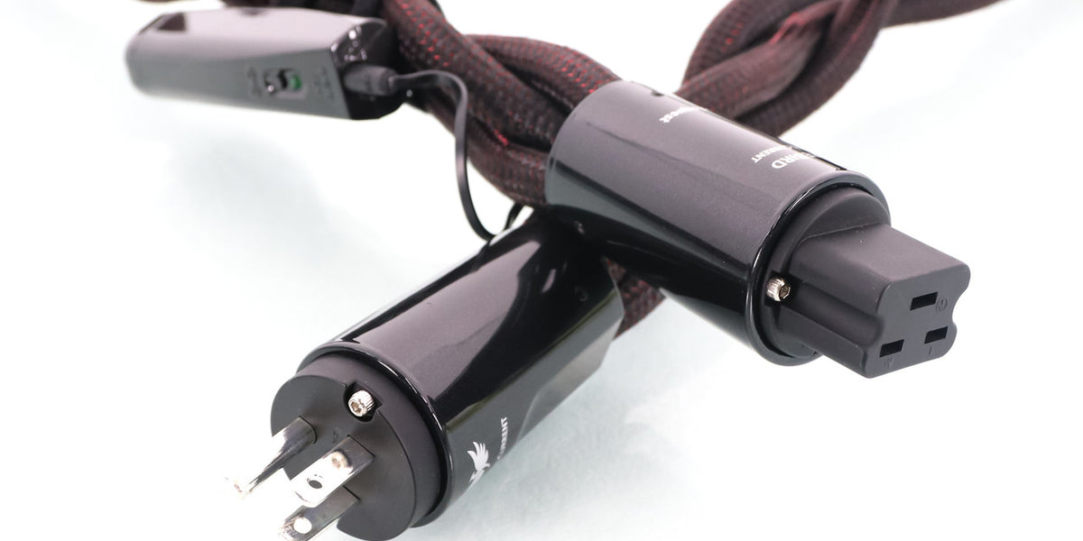 AudioQuest Firebird High-Current Power Cable; 2m AC Cord; 72v DBS