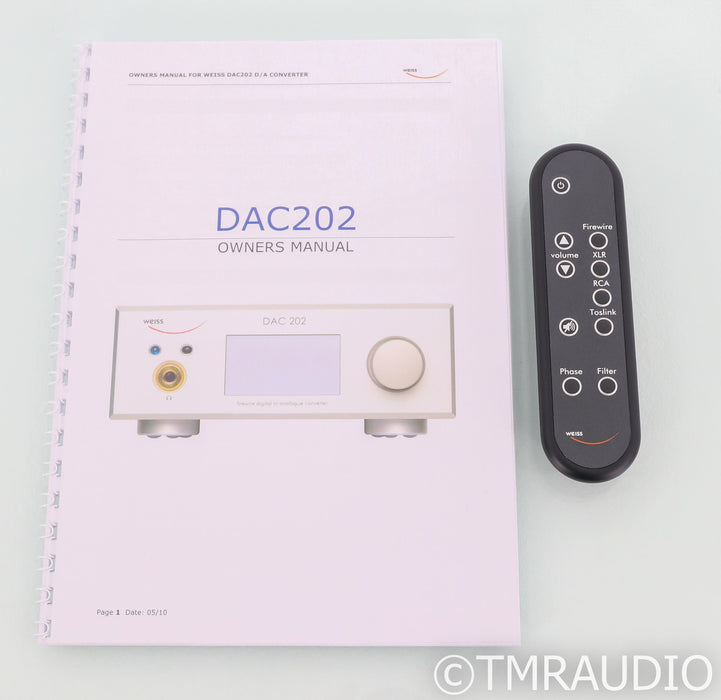 Weiss DAC 202 D/A Converter; Remote; Silver
