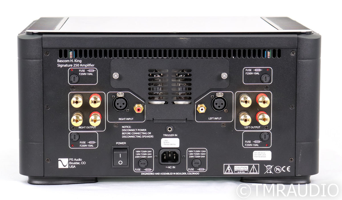 PS Audio BHK Signature 250 Stereo Tube Hybrid Amplifier