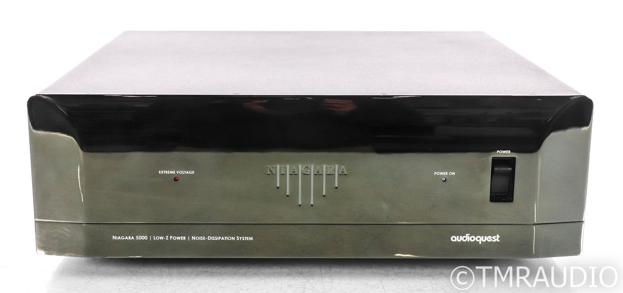 AudsioQuest Niagara 5000 AC Power Line Conditioner; 20A