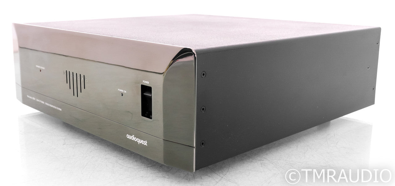 AudsioQuest Niagara 5000 AC Power Line Conditioner; 20A
