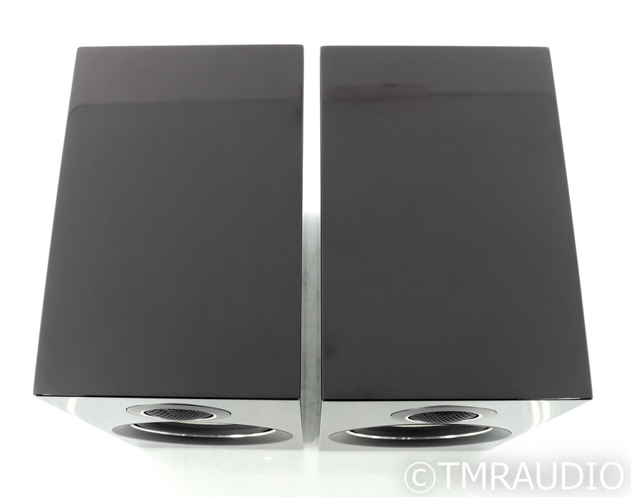 B&W 707 S2 Bookshelf Speakers; 707S2; Gloss Black Pair