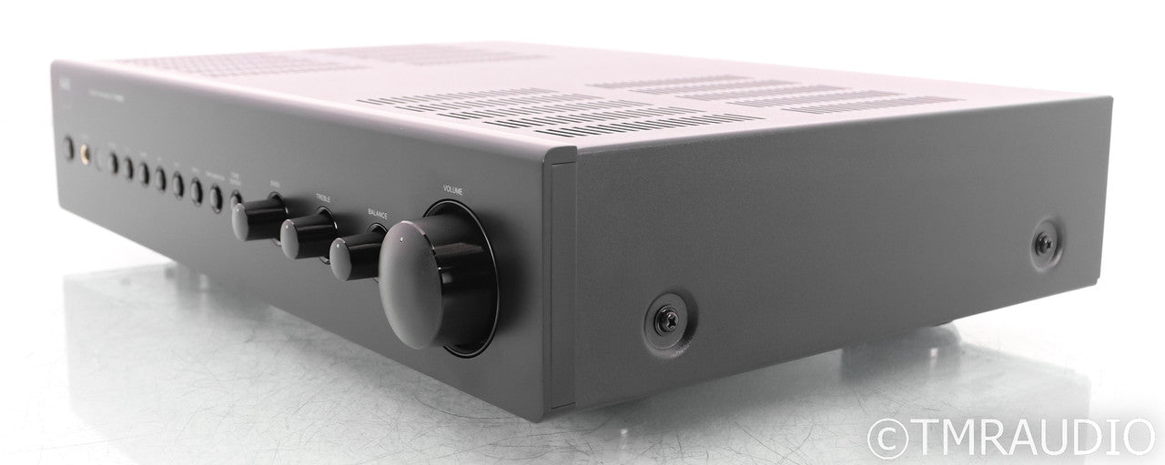 NAD C 165BEE Stereo Preamplifier; Remote; MM / MC Phono (Open Box)