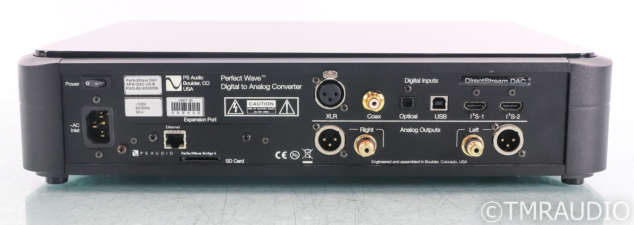 PS Audio PerfectWave DirectStream DAC; D/A Converter; DSD; Remote