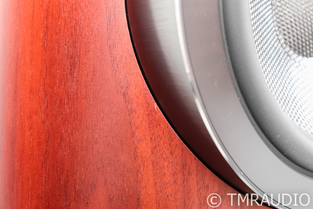 B&W 802 D3 Floorstanding Speakers; Rosenut Pair
