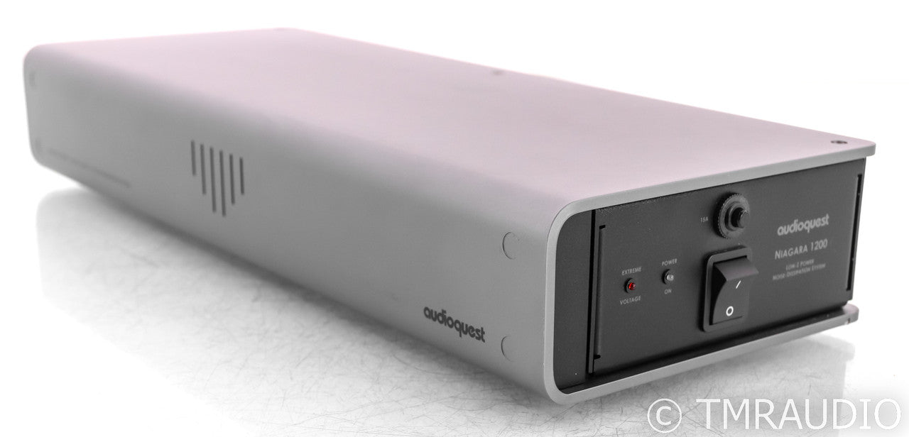 AudioQuest Niagara 1200 AC Power Line Conditioner