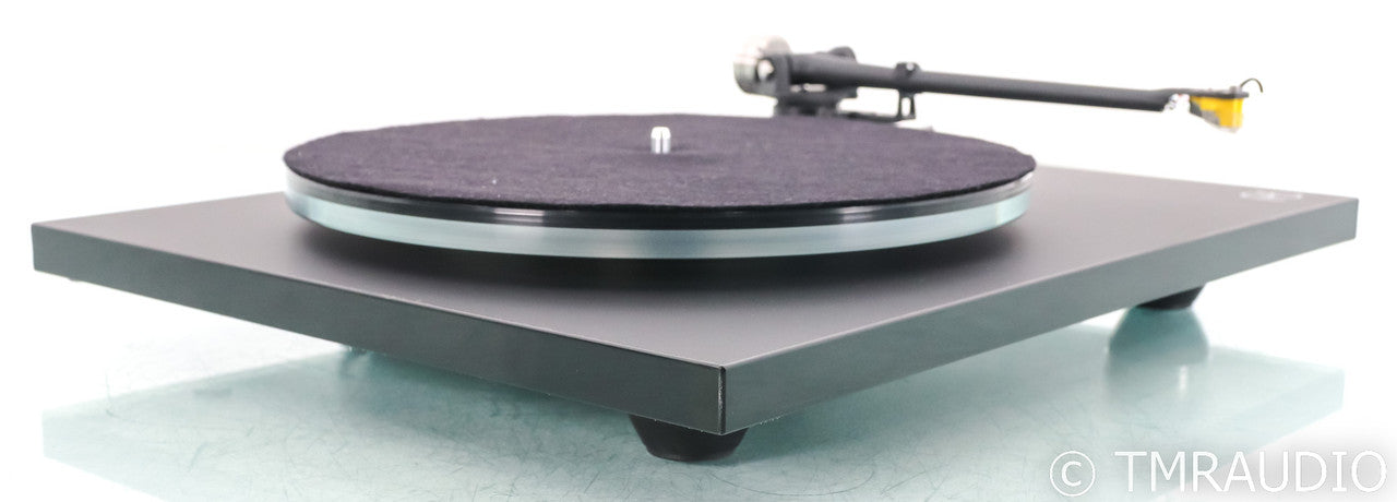 Rega P6 Turntable; RB330 Tonearm; Exact 2 MM Cartridge; Neo Power Supply; Black