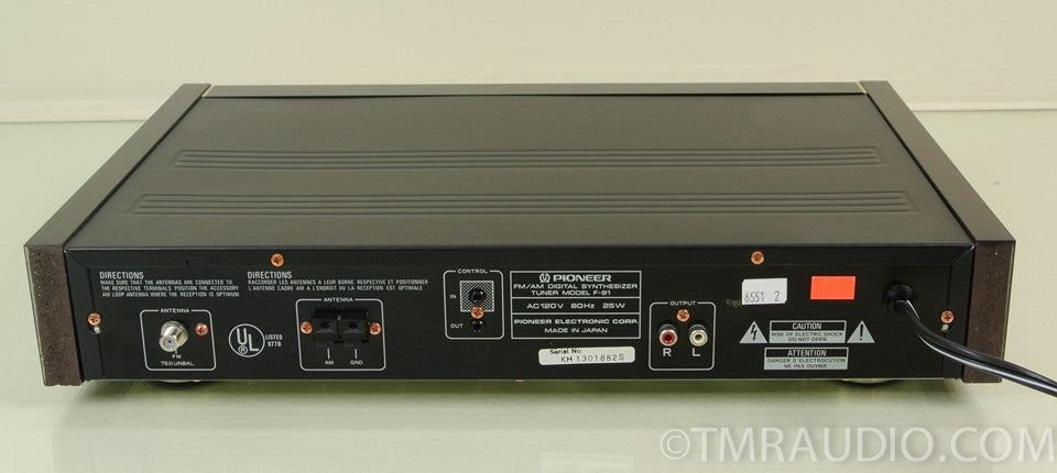 Pioneer F-91 AM / FM Reference Digital Tuner