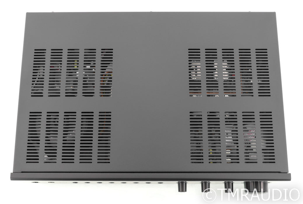 NAD C 165BEE Stereo Preamplifier; Remote; MM / MC Phono; C156BEE (Open Box)