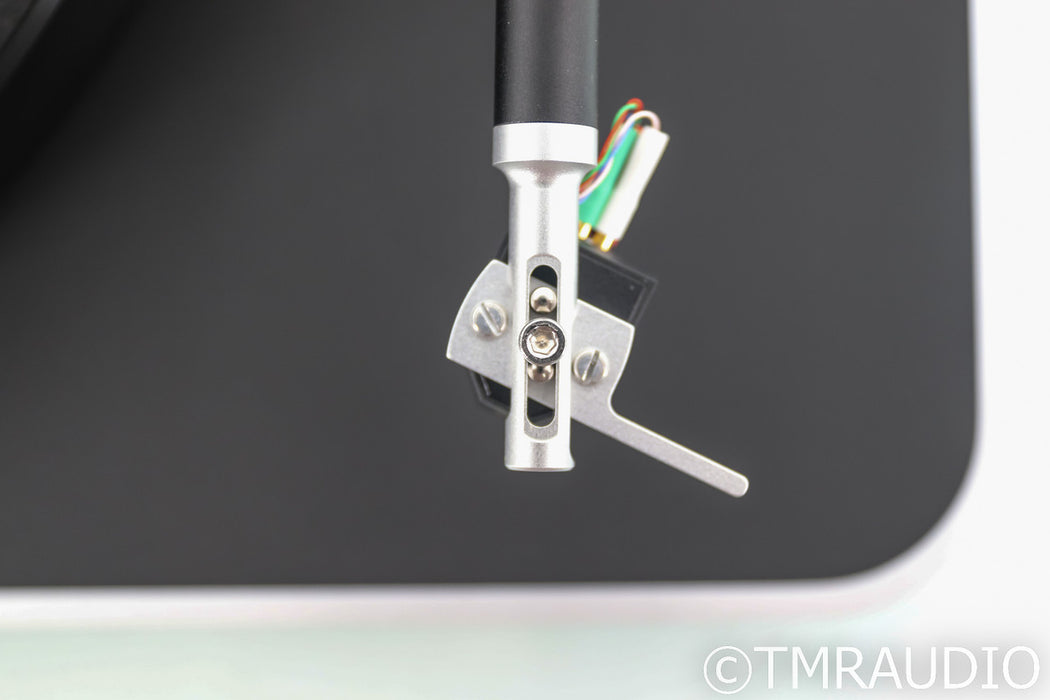 Clearaudio Concept Belt Drive Turntable; Satisfy Tonearm; Ortofon 2M Black Cart