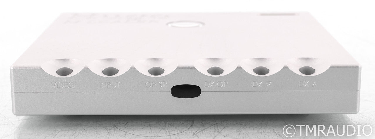 Chord Electronics Hugo M Scaler Digital Upsampler; D/D Converter; Silver; Remote