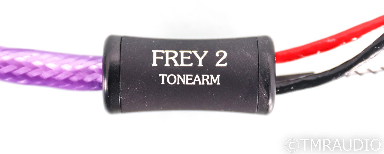 Nordost Frey 2 Tonearm Table; 5ft; Grounded RCA