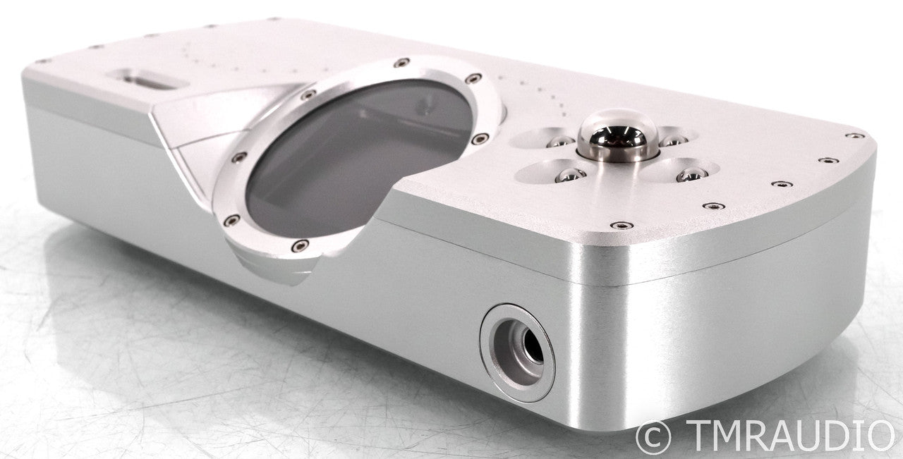 Chord Electronics DAVE Reference DAC / Headphone Amplifier; Remote; Silver