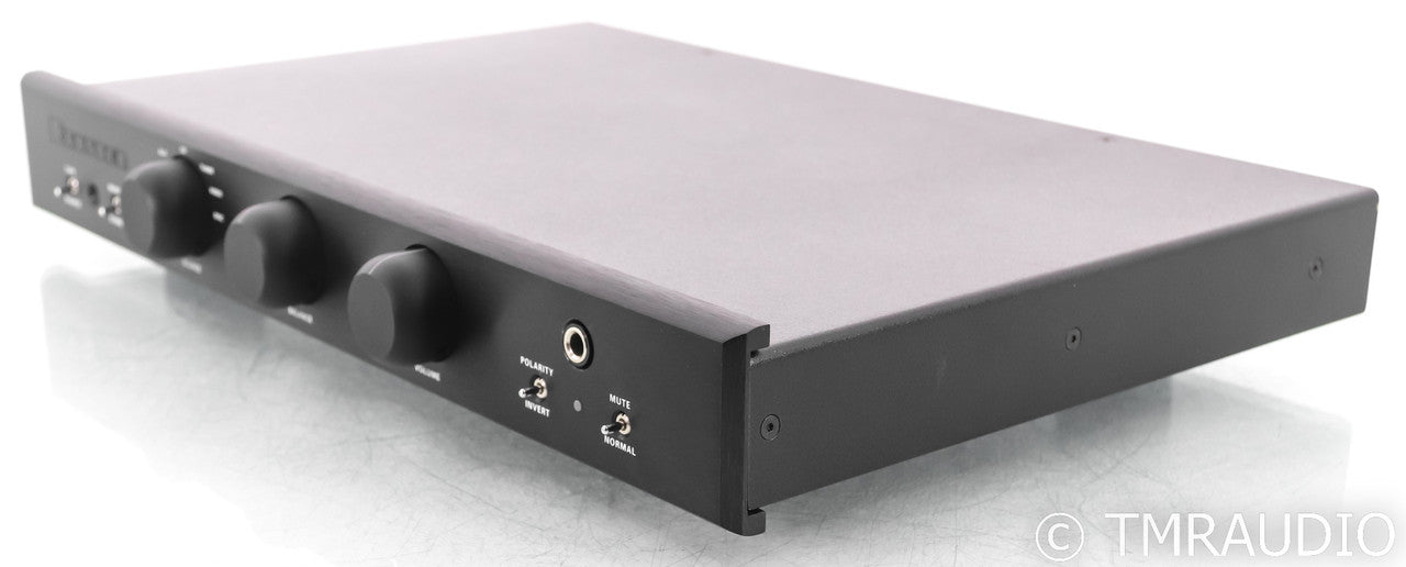 Bryston BP26 Stereo Preamplifier; PS-3 Power Supply; Black (No Remote)