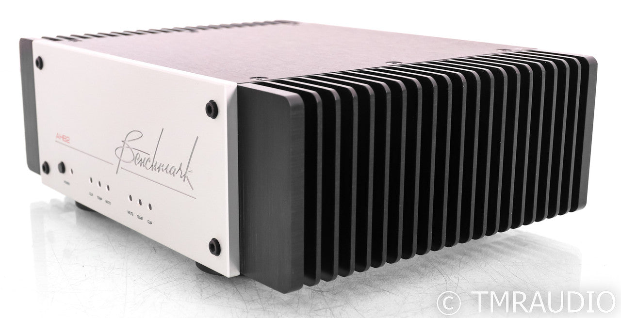 Benchmark AHB2 Stereo Power Amplifier; Silver