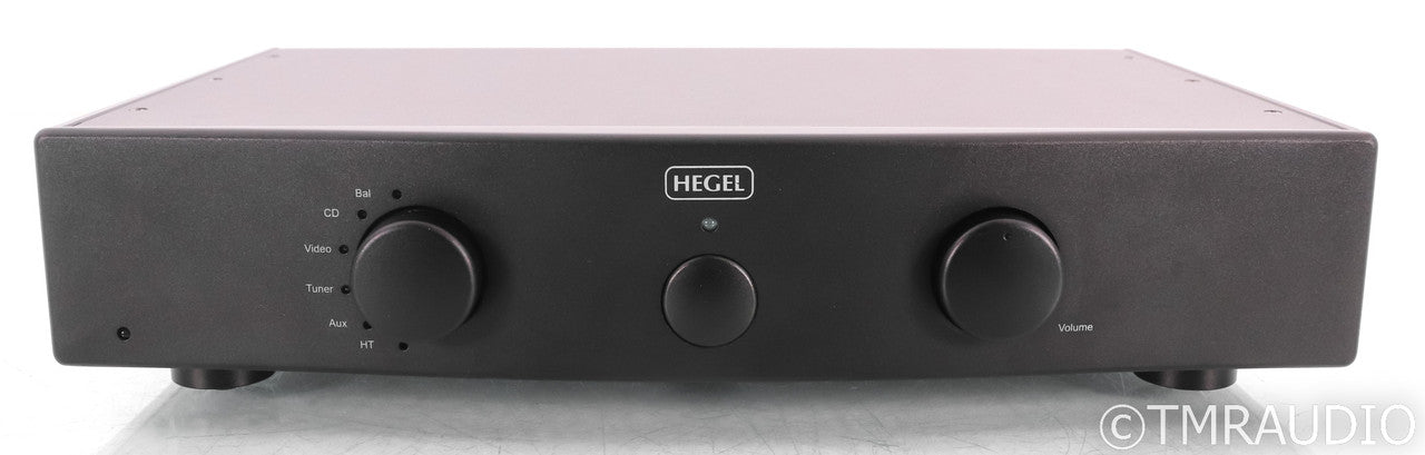 Hegel P20 Stereo Preamplifier; P-20; Black; Remote (1/1)