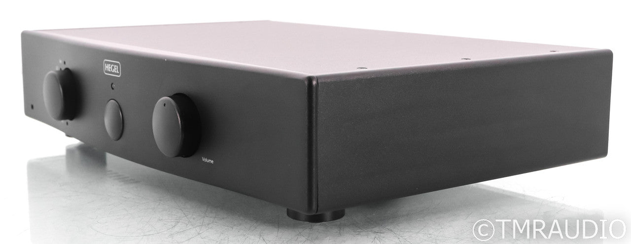 Hegel P20 Stereo Preamplifier; P-20; Black; Remote (1/1)