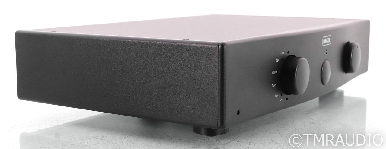 Hegel P20 Stereo Preamplifier; P-20; Black; Remote (1/1)