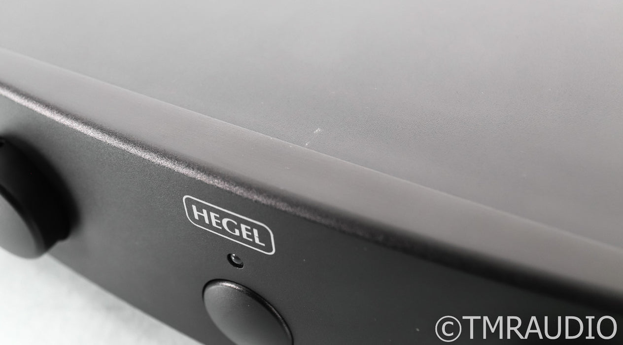 Hegel P20 Stereo Preamplifier; P-20; Black; Remote (1/1)