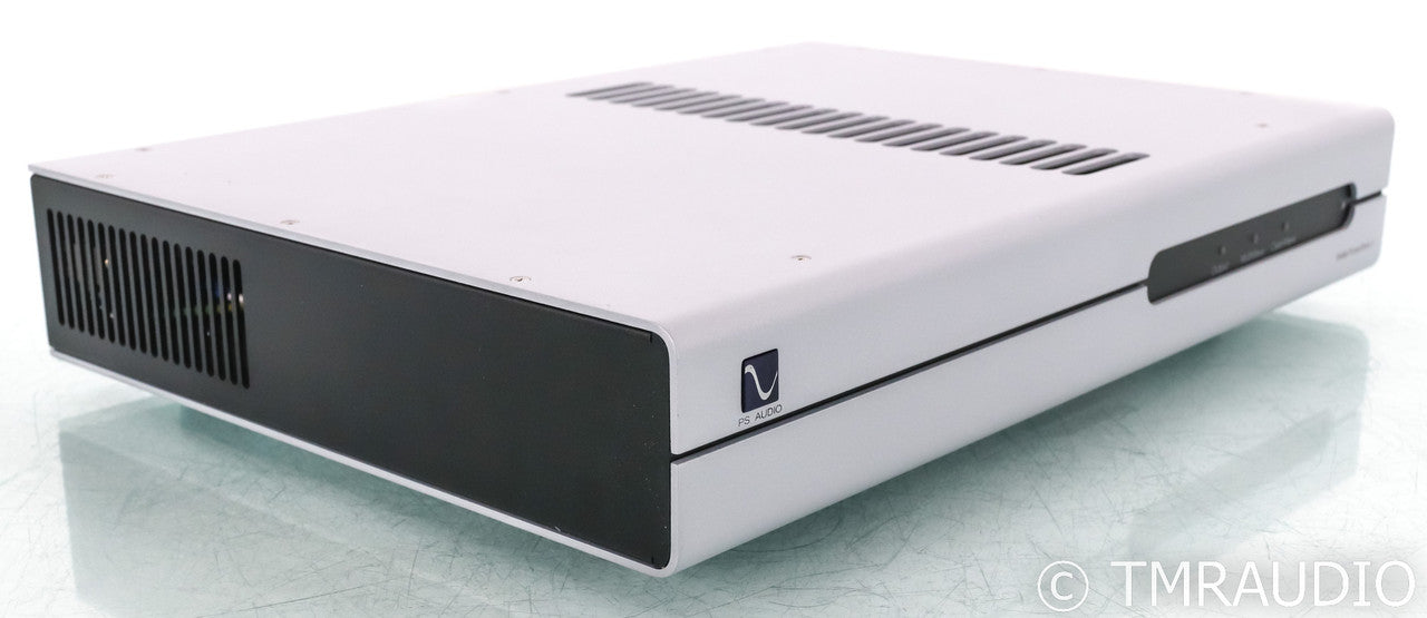 PS Audio Stellar PowerPlant 3 AC Power Line Regenerator; Remote; Silver (Used)