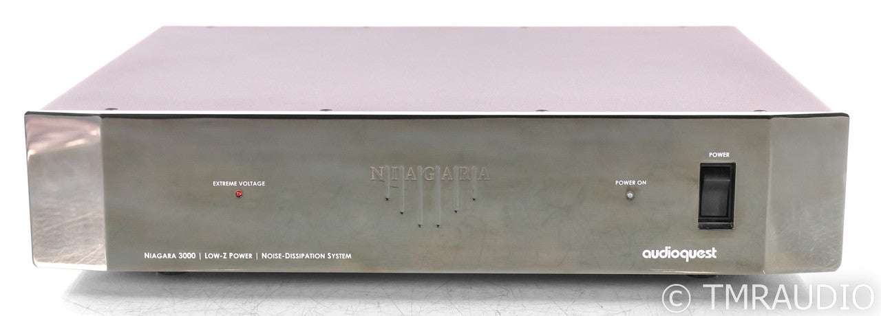 AudioQuest Niagara 3000 AC Power Line Conditioner; Rack Mountable (Open Box)