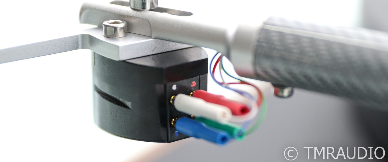 Clearaudio Concept Wood Turntable; V2 Moving Magnet Cartridge (Open Box)
