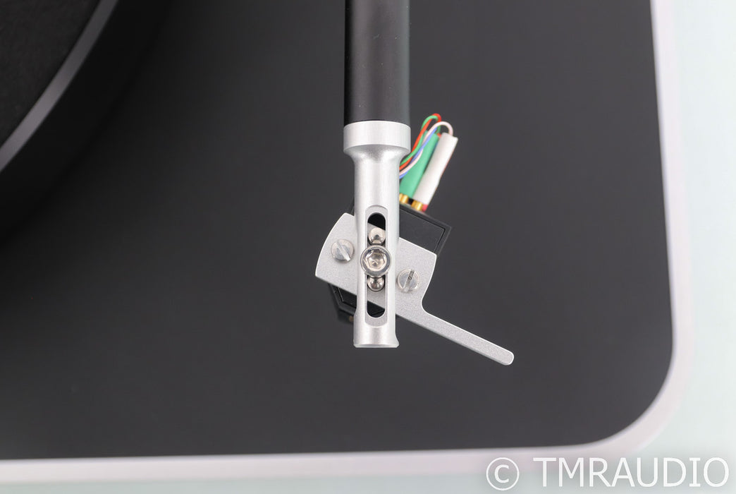 Clearaudio Concept Belt Drive Turntable; Satisfy Tonearm; Ortofon 2M Black Cart