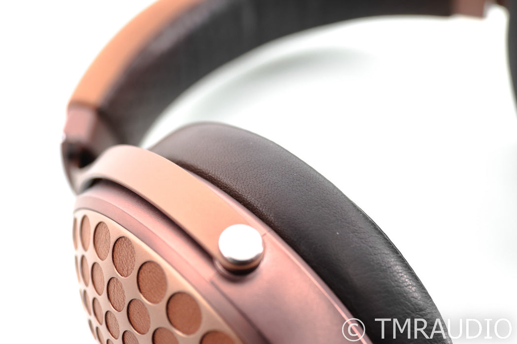 Focal Stellia Closed Back Headphones; Chocolate Leather (1/1)