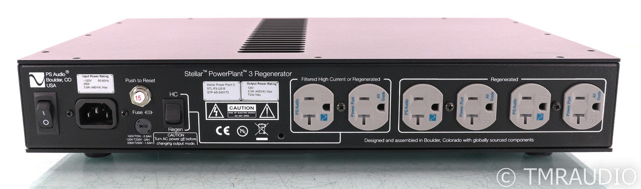 PS Audio Stellar Power Plant 3 AC Power Line Conditioner; Black; Remote (Used)