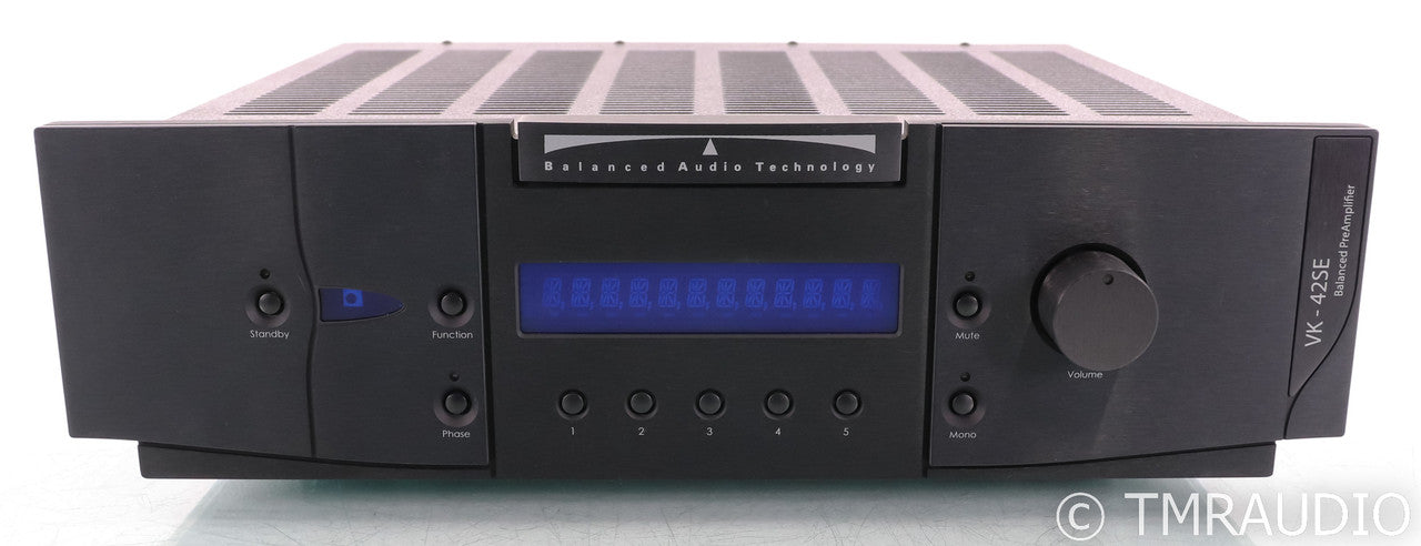 BAT VK-42SE Stereo Preamplifier; Black; VK42SE (No Remote)