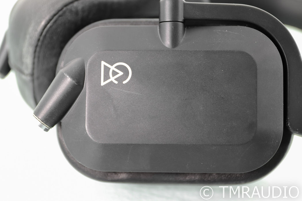 Campfire Audio Cascade V1 Closed Back Headphones