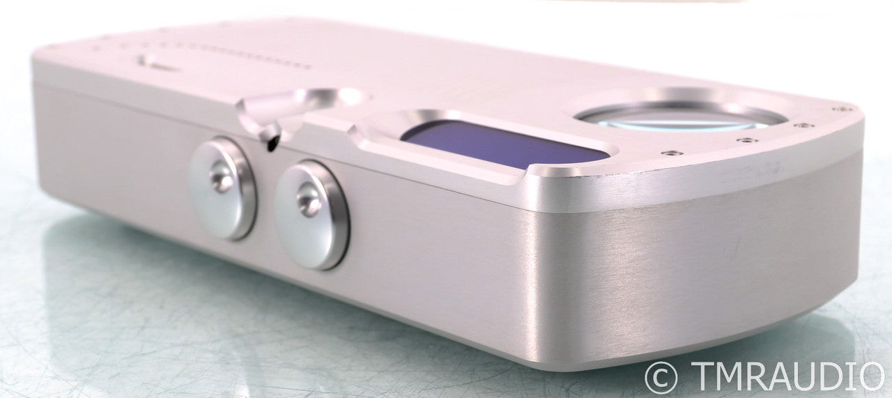 Chord Electronics Prima Stereo Preamplifier; Silver; Remote