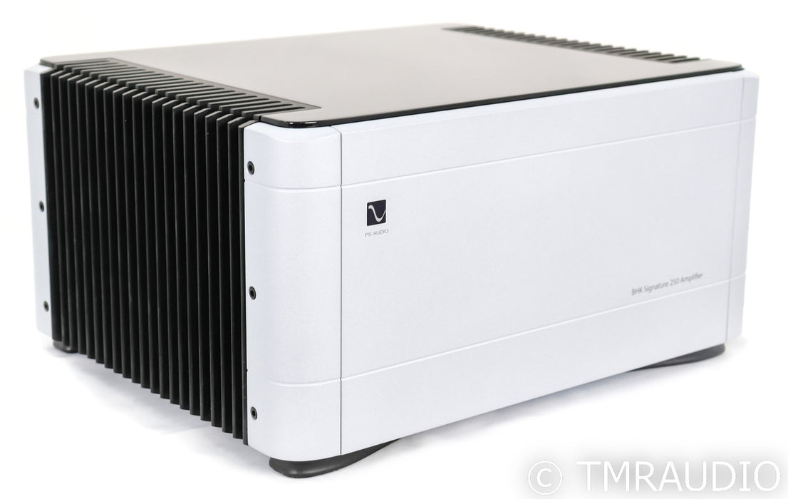 PS Audio BHK 250 Stereo Tube Hybrid Power Amplifier; Signature; Silver (Used)