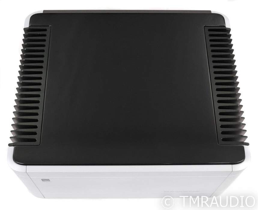 PS Audio BHK 250 Stereo Tube Hybrid Power Amplifier; Signature; Silver (Used)