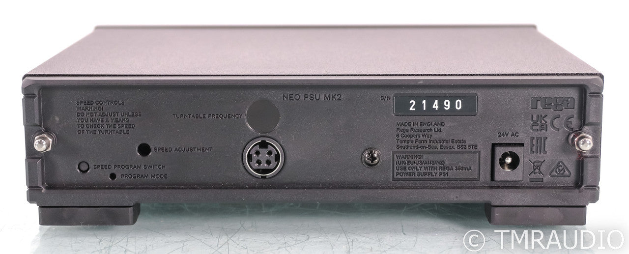 Rega Planar 8 Belt Drive Turntable; P8; Apheta 3 Cart (Open Box)