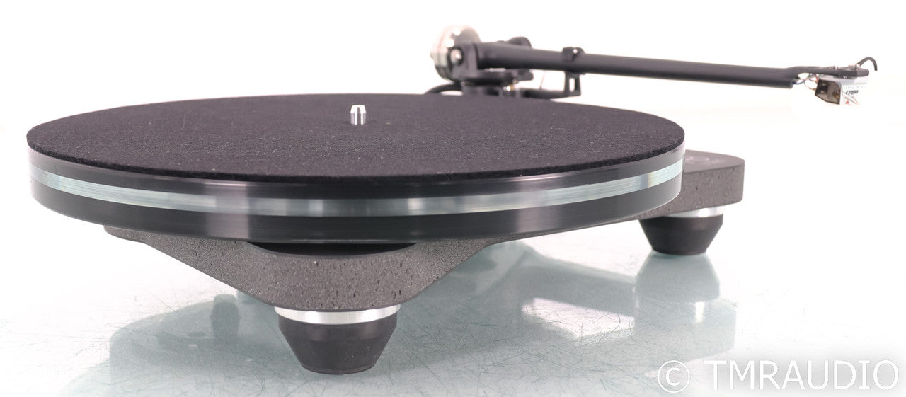 Rega Planar 8 Belt Drive Turntable; P8; Apheta 3 Cart (Open Box)