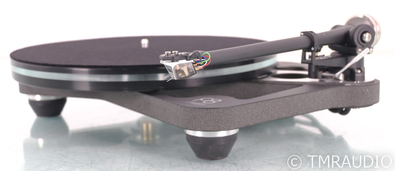 Rega Planar 8 Belt Drive Turntable; P8; Apheta 3 Cart (Open Box)
