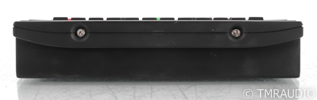 Meridian 551 Stereo Integrated Amplifier; Remote