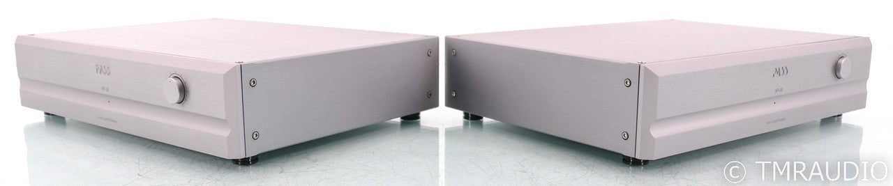 Pass Labs XP-30 Stereo Preamplifier; Remote; XP30