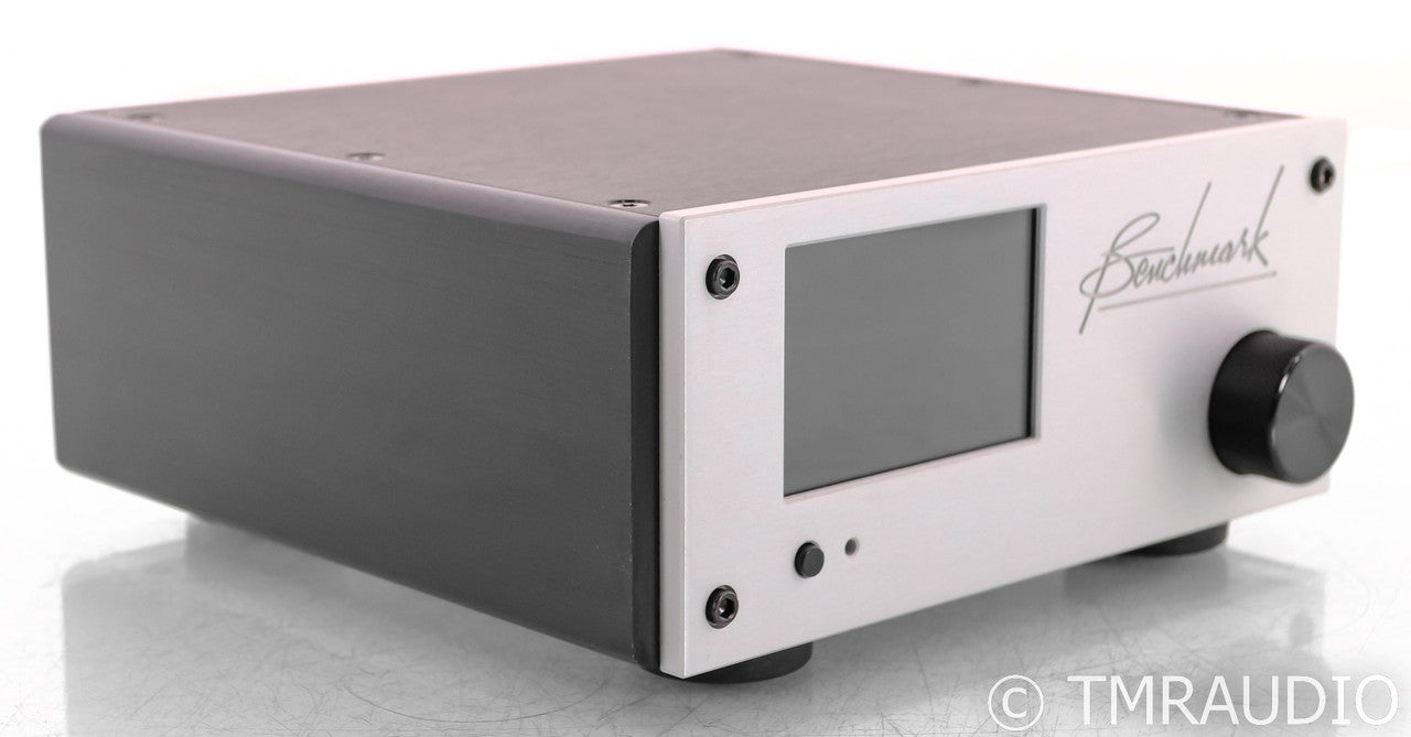 Benchmark LA4 Stereo Preamplifier; Silver; LA-4 (No Remote)