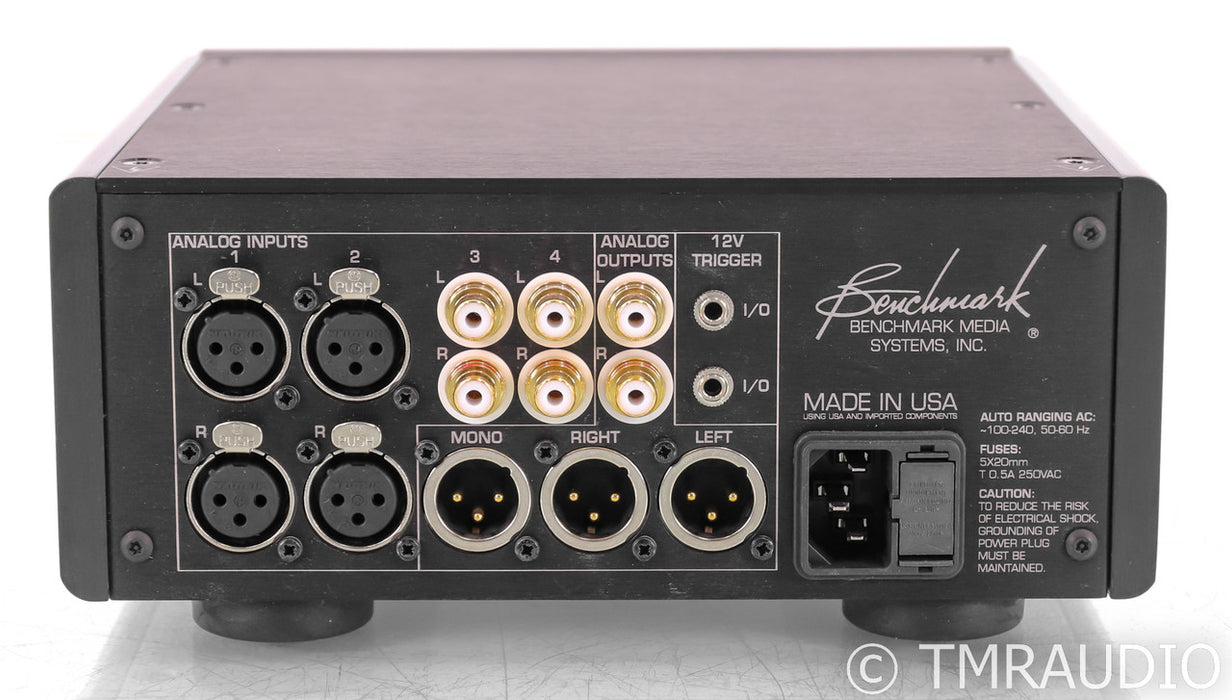 Benchmark LA4 Stereo Preamplifier; Silver; LA-4 (No Remote)
