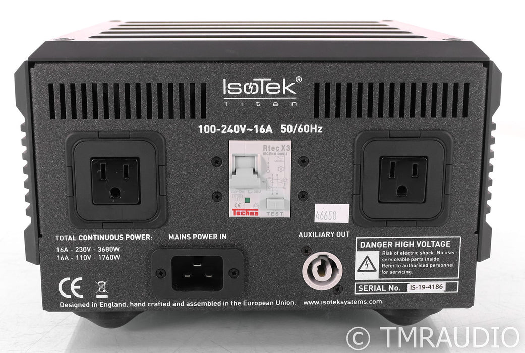 IsoTek Evo3 Titan AC Power Line Conditioner; Evo-3; Black; 20A