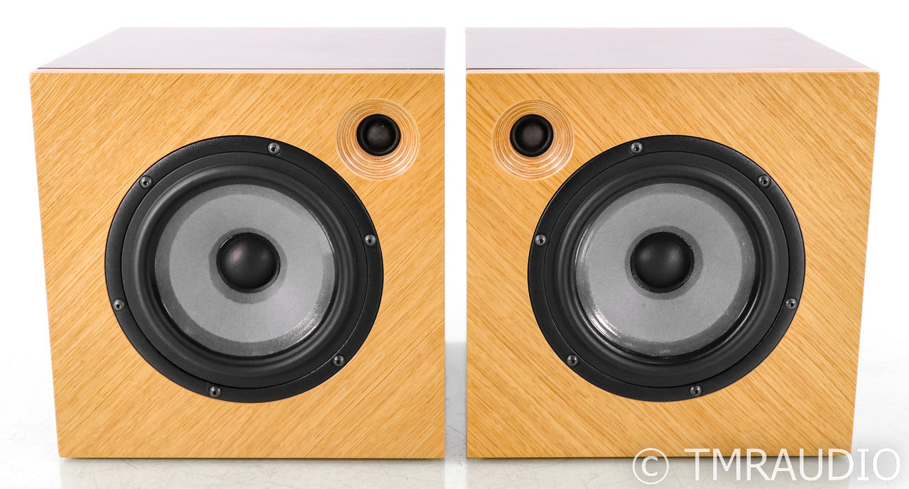 Devore Fidelity Orangutan Micr/0 Bookshelf Speakers; White Oak Pair