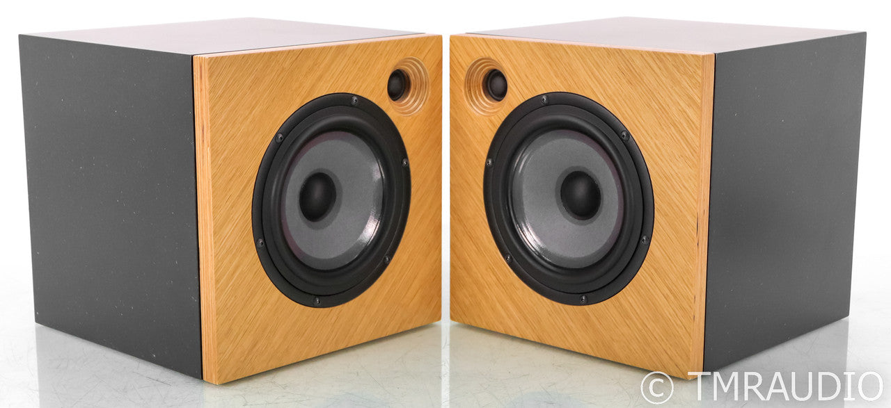 Devore Fidelity Orangutan Micr/0 Bookshelf Speakers; White Oak Pair