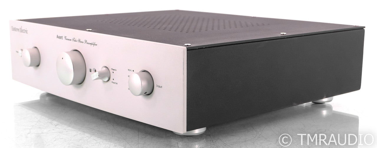 Eastern Electric Avant Stereo Tube Preamplifier; Remote; Silver