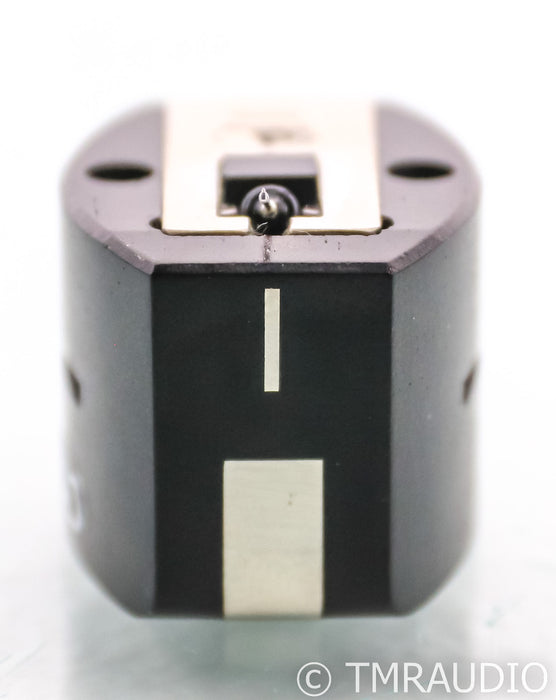 ClearAudio Charisma V2 MM Cartridge; Moving Magnet (Low Hours)