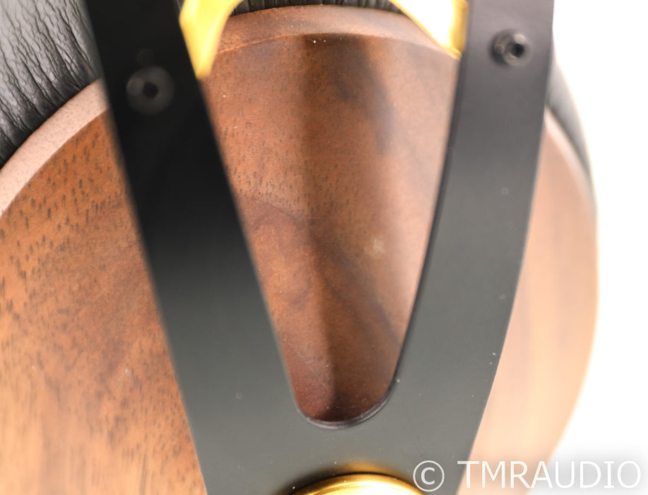 Meze 99 Classics Closed Back Headphones; Walnut Gold