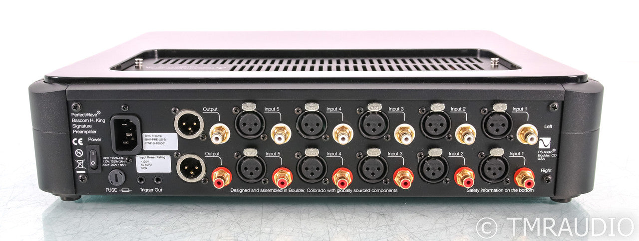 PS Audio BHK Signature Stereo Tube Hybrid Preamplifier; Remote; Black