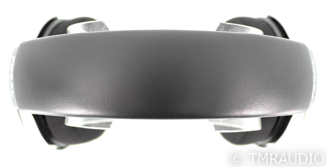 Focal Elegia Closed Back Headphones; Black (Open Box)